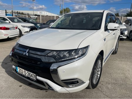 2020 Mitsubishi Outlander (Very Low Km's) HYBRID 2.4 PHEV AUTOMATIC 5DR MODEL  www.bolandscarcentre.ie €24,900