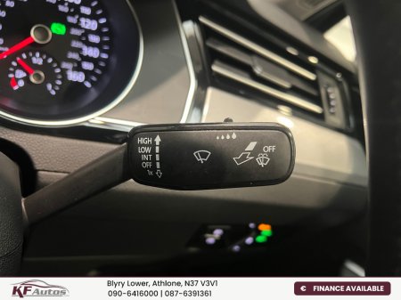 2022 Volkswagen Passat SEL 2.0TDI 150bhp 4dr DSG Auto - 221 Reg €29,995 thumbnail