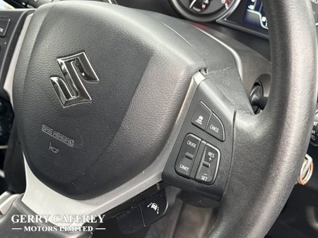2020 Suzuki Vitara SZT 1.4 Petrol Hybrid Manual - 4 Years Manufacturer Warranty €17,950 thumbnail