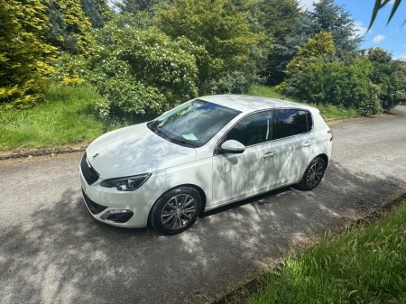 2016 Peugeot 308 1.2T  5DR AUTO €12,899