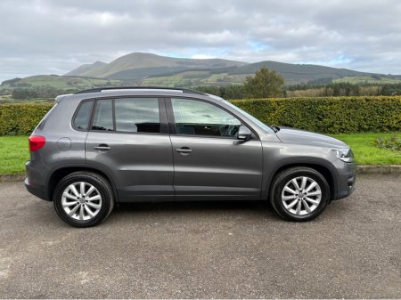 2014 Volkswagen Tiguan LL 2.0 TDI MANUAL 6SPEED FWD 110HP 5DR €16,950