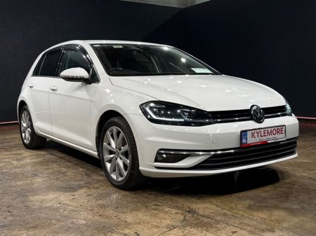 2019 Volkswagen Golf TSI COMFORT LINE - FACTORY ALLOYS - REVERSE CAMERA - DIGITAL DASH - CRUISE CONTROL - MULTI FUNCTION STEERING WHEEL €18,950 thumbnail