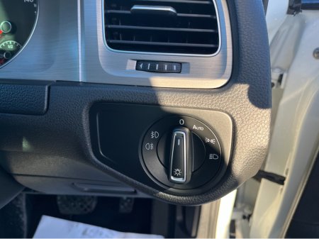 2016 Volkswagen Golf 1.2 TSI 5DR AUTO LOW KMS €13,950 thumbnail