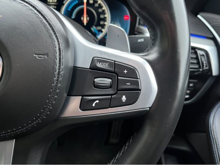 2018 BMW 5 Series 530e M-SPORT PETROL PLUG IN HYBRID 2.0 //HIGH SPEC//REVERSE CAMERA//HEAD UP DISPLAY//LASERLIGHTS// €23,950 thumbnail