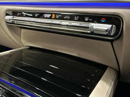 2026 Mercedes-Benz GLE Class GLE400 e 4Matic AMG Exterior Line Sport Edition PHEV €114,395 thumbnail