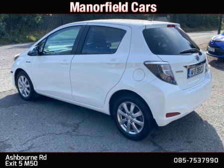 2014 Toyota Yaris AUTOMATIC 1.5 PETROL HYBRID HIGH  SPEC* *NEW NCT 02/2027* *€170 ROAD TAX* *FINANCE ARRANGED TODAY* €9,450