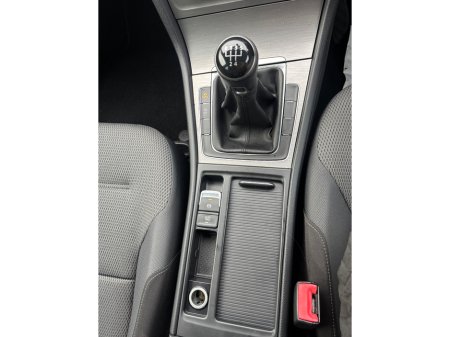 2014 Volkswagen Golf 1.6 TDI SE BLUEMOTION 105PS 5DR €8,250 thumbnail