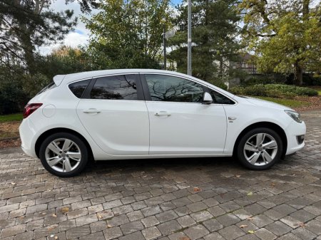 2015 Opel Astra 1.4 VVT-I SRI 16V 99BHP 5 5DR €7,950 thumbnail