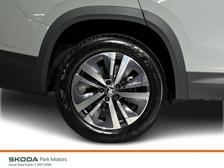 2025 Skoda Kodiaq Selection DSG 2.0TDI 150BHP - Reversing Camera - Heated Seats - Climate Control - Keyless Start - Cruise Control - Apple CarPlay/Android Auto €53,950 thumbnail