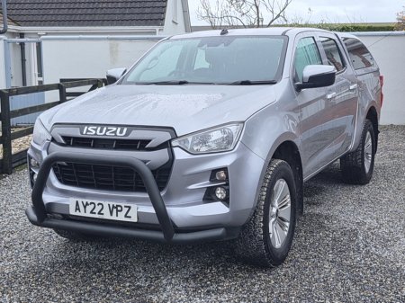 2022 Isuzu D-MAX DL20 model double crew cab with Truckman on Rear €37,000