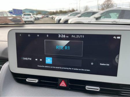 2023 Hyundai Ioniq 5 PREMIUM LE 58KW //FULL LEATHER SEATS//HEATED SEATS AND STEERING WHEEL//ADAPTIVE CRUISE CONTROL// €28,950 thumbnail