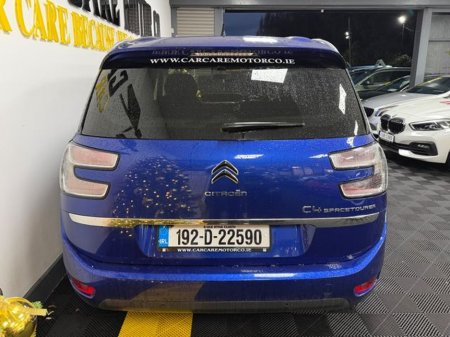 2019 Citroen C4 SpaceTourer Feel Excl Bluehdi130 S&S 6.2 4 €17,950 thumbnail