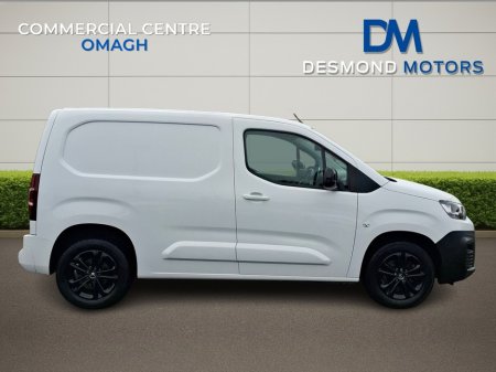 2021 Citroen Berlingo 1000 DRIVER PRO M BLUEHDI €16,600