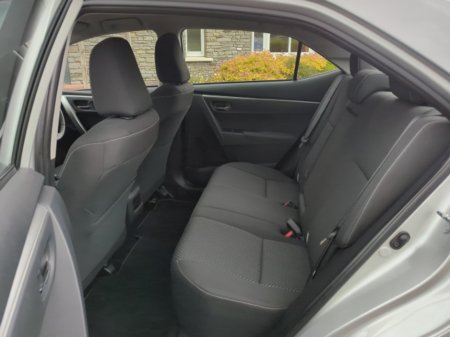 2016 Toyota Corolla COROLLA 1.6 LUNA MD €14,500 thumbnail