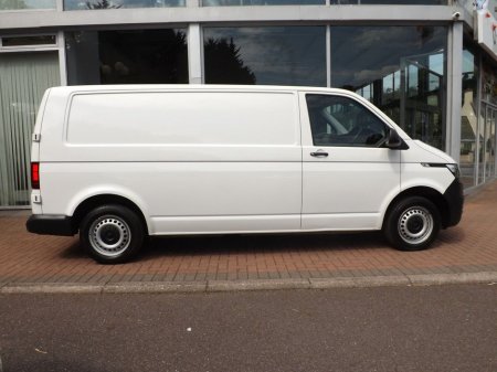 2021 Volkswagen Transporter 2.0 TDi 110Bhp Lwb, White, 1 owner, Rear Sensors, 124km, €21545 plus vat. €21,545