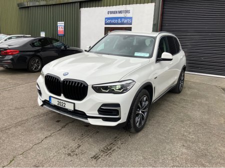 2022 BMW X5 XDRIVE45E XLINE AUTO €53,995