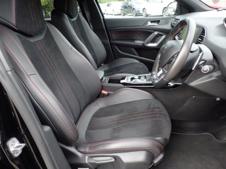 2018 Peugeot 308 GT 2.0 HDI DIESEL 180 BHP AUTOMATIC // GENUINE GT TOP SPEC CAR // GT SUEDE SPORTS BUCKET SEATS // REVERSING CAMERA // GT FLAT BOTTOM SPORTS STEERING WHEEL €17,950
