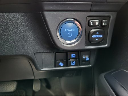 2022 Toyota Corolla (2yr warranty) 1.5 Hybrid Automatic Fielder 2921 €19,999 thumbnail