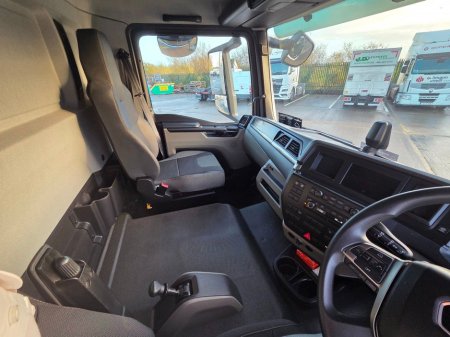 2021 MAN TGM MAN TGM 26.320 - Box Body thumbnail