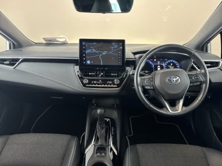 2024 Toyota Corolla HYBRID LUNA SPORT H/B €30,950 thumbnail