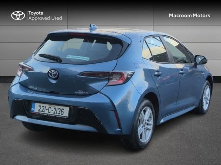 2022 Toyota Corolla FRESH SELECTION OF TRADE-INS COROLLA HYBRID LUNA H/B 4DR AUTO €29,500 thumbnail