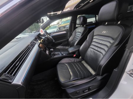 2018 Volkswagen Arteon 2.0 TSI R-LINE PANORAMIC SUNROOF 4MOTION 280BHP VIRTUALDASH FULL LEATHER HEATED ELECTRIC SEATS SAT NAV CARPLAY ANDROID AUTO BLIND SPORT PARKING SENSORS SELF PARKING ASSIST 360 CAMERA €28,950 thumbnail