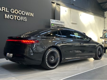 2023 Mercedes-Benz AMG EQS 53 AMG 4MATIC MEGA SPEC €99,950 thumbnail