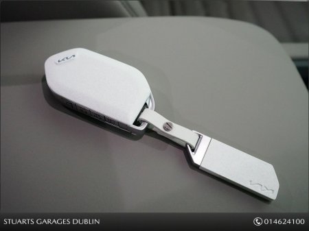 2026 Kia EV9 EARTH 7 SEAT *3.9% FINANCE+FREE HOME CHARGER* €79,500 thumbnail