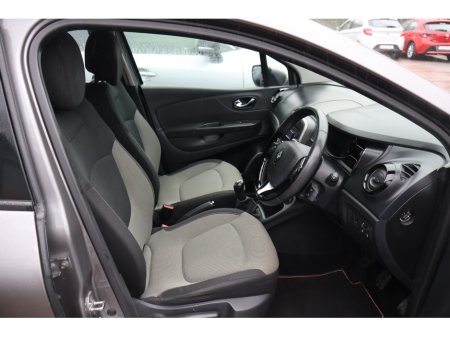 2014 Renault Captur LIFE 1.5 DCI Low Mileage Exceptional Condition! €8,495 thumbnail