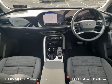 2025 Audi Q5 40 TDI 204HP S tronic quattro SE €74,400