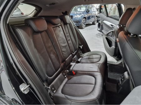 2019 BMW X2 X-DRIVE 20D SE AUTOMATIC **HIGH SPEC / 18" UPGRADED ALLOYS / CRUISE CONTROL / ELECTRIC BOOTLID / FULL BLACK LEATHER / HEADS UP DISPLAY / REVERSE CAMERA / SAT NAV / WIRELESS PHONE CHARGING** €22,900 thumbnail