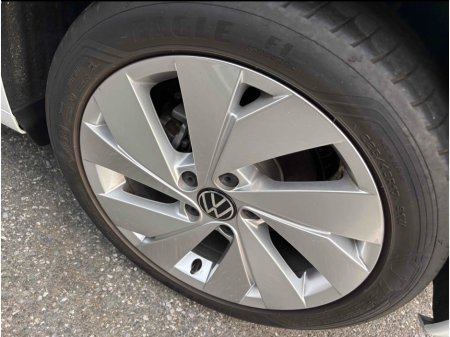 2021 Volkswagen Golf STYLE 1.5 150BHP AUTOMATIC * 3 STAGE HEATED SEATS, VIRTUAL COCKPIT, REAR VIEW CAMERA, PARKING SENSORS FRONT & REAR, ADAPTIVE CRUISE CONTROL, DUAL ZONE CLIMATE CONTROL, COMES WITH2 YEAR NEW NCT * €26,950