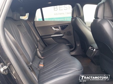 2024 Mercedes-Benz EQE 300 4DR AUTO €52,899 thumbnail