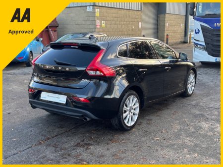 2016 Volvo V40 1.5T3 SE AUTO 5DR FULLY LOADED WITH SPEC €14,750