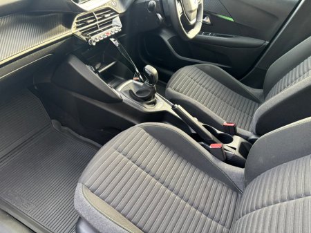 2024 Peugeot 208  €19,950 thumbnail