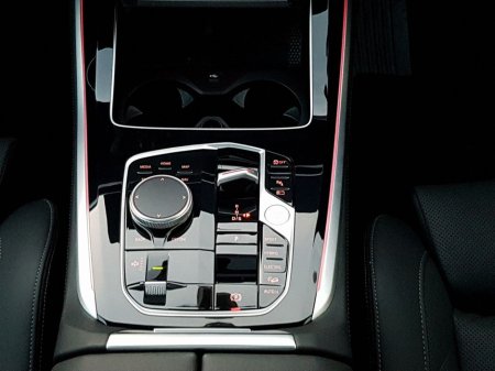 2025 BMW X5 xDrive50e M Sport €107,995 thumbnail