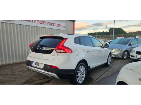 2018 Volvo V40 Cross Country 2.0d d4 automatic low kms €15,995