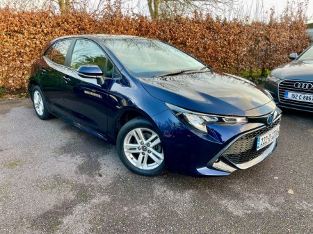 2022 Toyota Corolla LUNA AUTO HYBRID | EXCELLENT 1 OWNER EXAMPLE | STUNNING COLOUR | SOLD WITH 12 MONTH TOYOTA WARRANTY | COMPETITIVE FINANCE AVAILABLE | WALKAROUND VIDEO ON REQUEST.