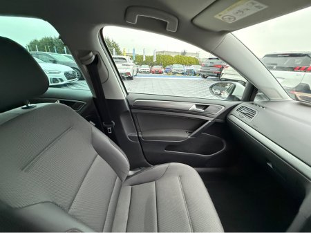 2018 Volkswagen Golf HIGHLINE - 1.2 PETROL - AUTO - 12M WARRANTY - CAR: 1624 €14,950 thumbnail