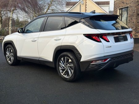 2021 Hyundai Tucson 2WD Executive w.2 Tone Roof thumbnail