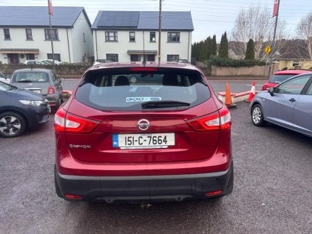 2015 Nissan Qashqai 1.2 PET SV 4DR   LOW  MILEAGE €8,950 thumbnail