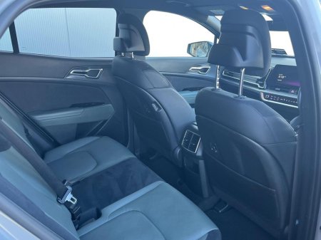 2024 Kia Sportage Phev S €38,950 thumbnail