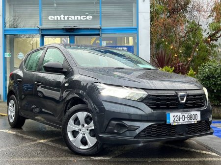 2023 Dacia Sandero ESSENTIAL 1.0 TCE // CRUISE CONTROL // AIR CONDITIONING // 2 KEYS €12,900