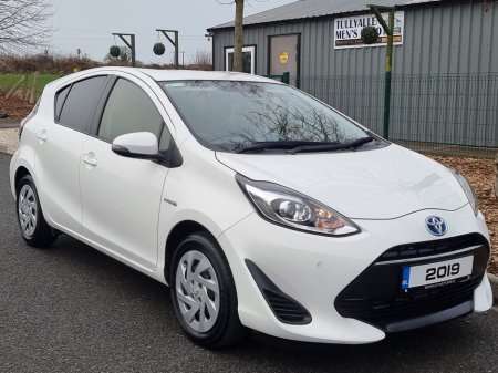 2019 Toyota Aqua 2019 TOYOTA AQUA HYBRID AUTO 1YR WARRANTY  €13,555
