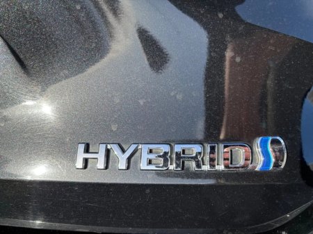 2022 Toyota Corolla 1.8 Hybrid Luna Saloon €20,500 thumbnail