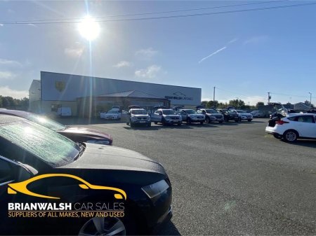 2019 Nissan Qashqai 1.5 SV PREMIUM MY19 4DR €16,940 thumbnail