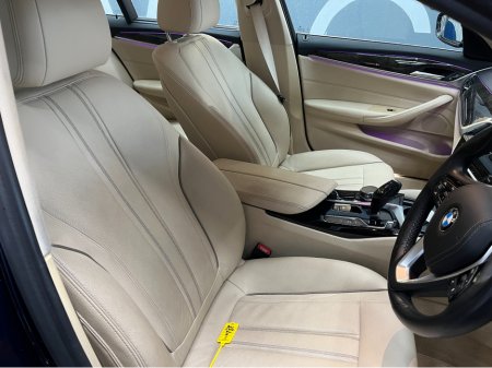 2018 BMW 5 Series €22950! 2018 BMW 530E 2.0 AUTOMATIC / CRUISE CONTROL / 360° CAMERA / ELECTRIC MEMORY & HEATED SEATS €22,950 thumbnail