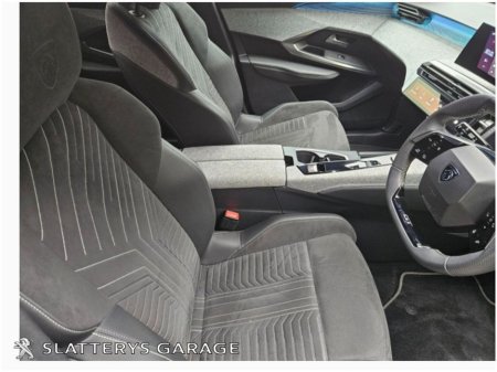 2024 Peugeot 3008 GT Electric 73KWH 520KM Range €39,995 thumbnail