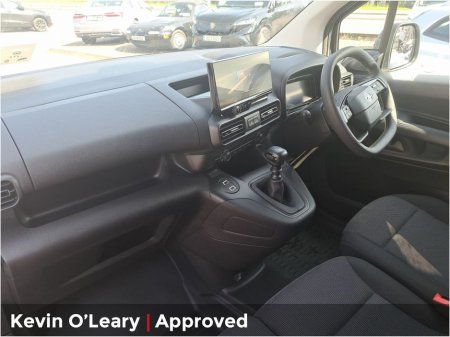 2025 Opel Combo 1.5CDTi L1 H1 Komfort €19,900