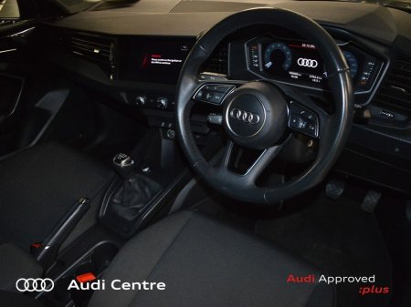 2022 Audi A1 SPORTBACK 25 TFSI 95HP SE 4DR €19,999 thumbnail